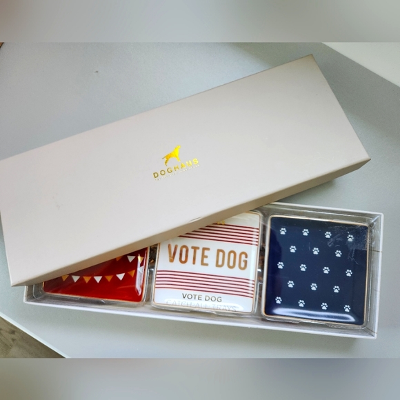 DOGHAUS Vote Dog Set of 3 Catch-All Trays Trinket Jewelry Keys Red White Blue - Picture 2 of 14